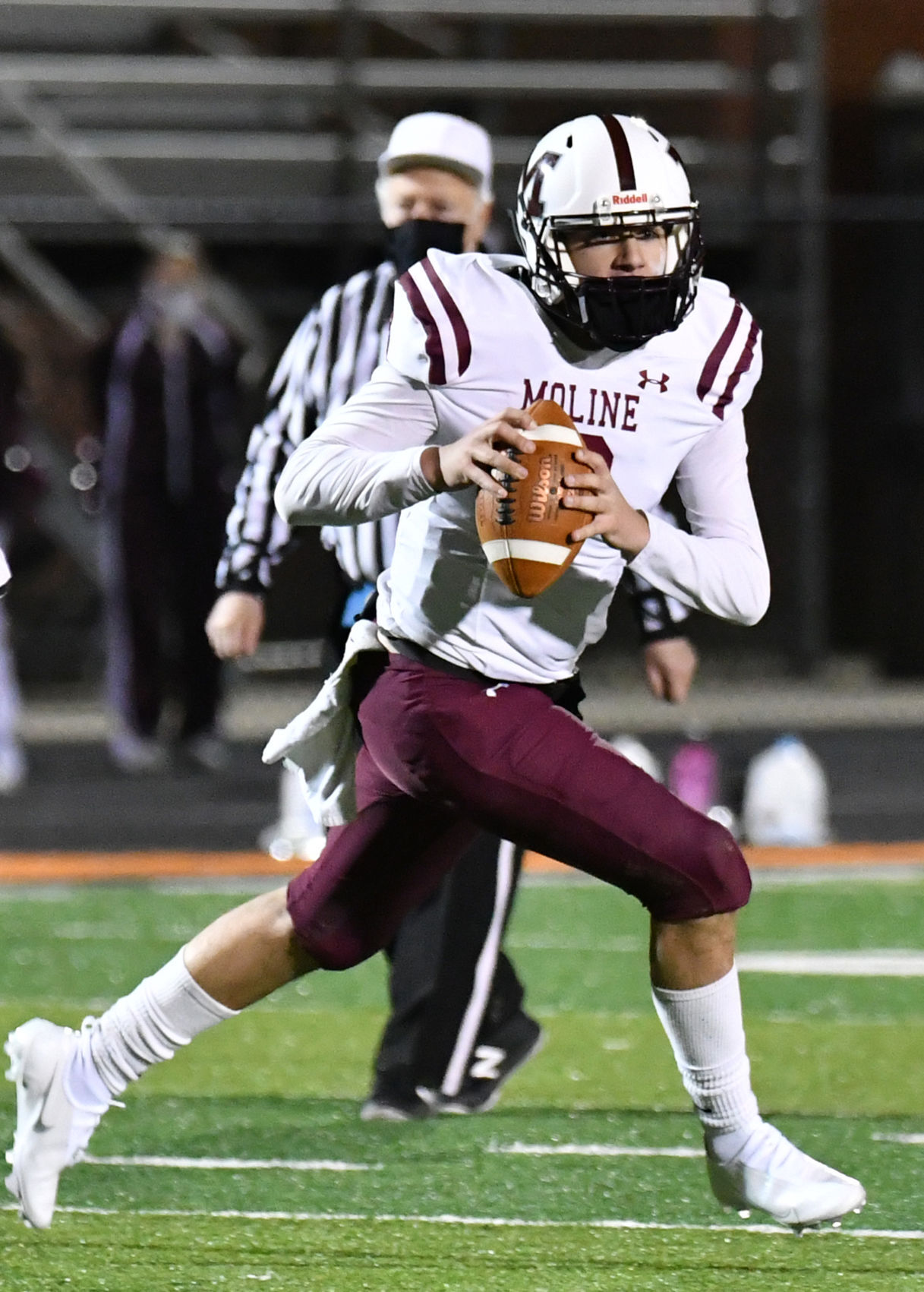 040221-qc-spt-moline-ut fball-073